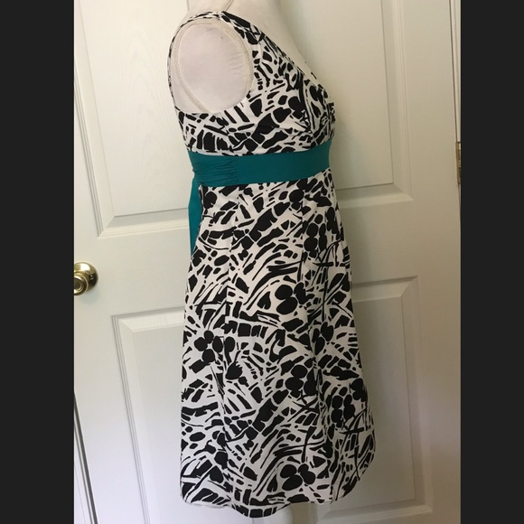 Ann Taylor Black/White Dress w/Teal Ribbon… - Picture 4 of 7